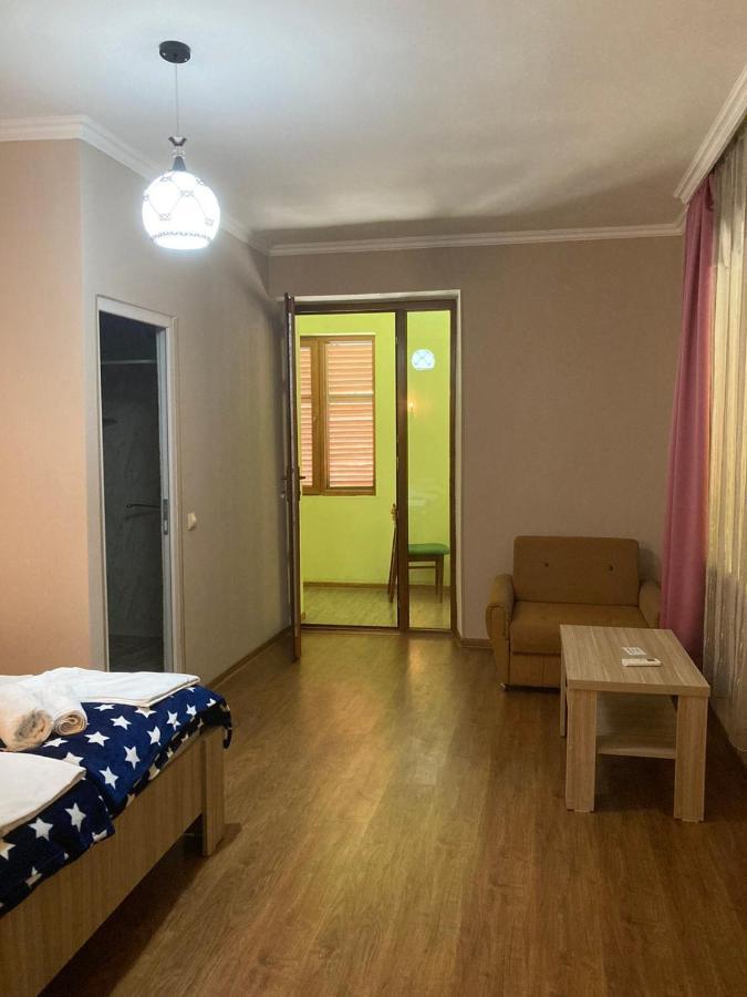 Hotel Happy Holiday Achalciche Exteriér fotografie